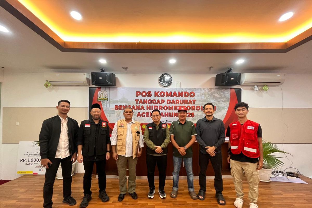 PERSI Kabupaten Kepulauan Yapen menggelar rangkaian kegiatan Webinar, Seminar, dan Workshop yang berlangsung di Pasteur Convention Center, Holiday Inn Pasteur Bandung